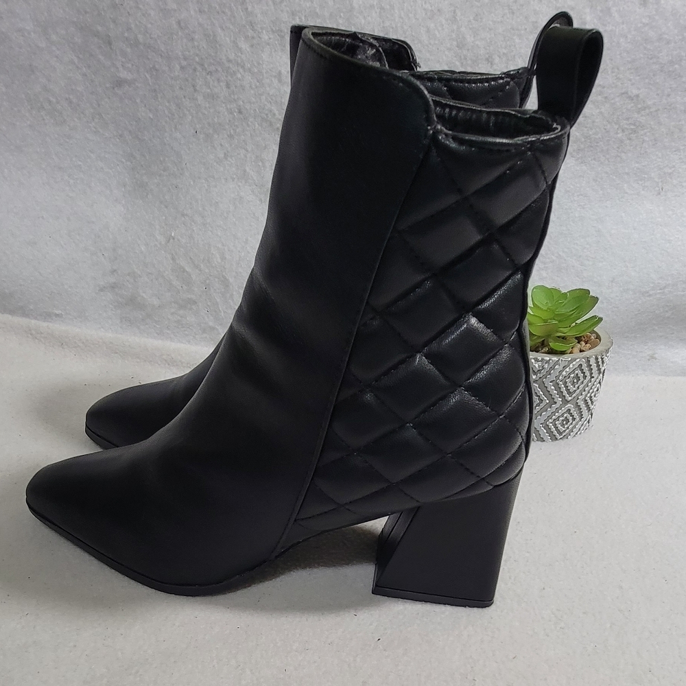 Jessica Carlyle Kena Quilted Chunky Square Heel Pointed Toe Ankle Boots 8.5 - Picture 12 of 15